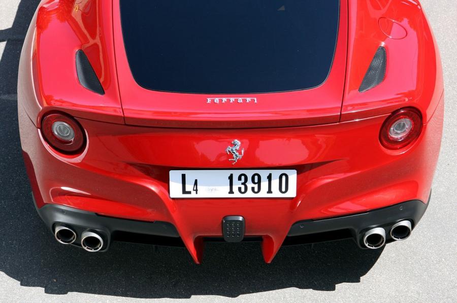  Ferrari F12berlinetta 2012 года  (фото 77 из 104)
